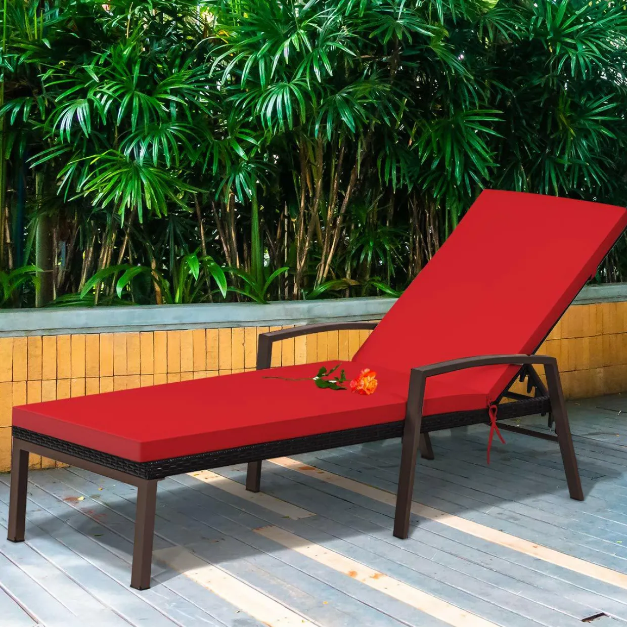 Patio Rattan Lounge Chair, Outdoor Reclining Chaise Louge with Cushion and Armrest