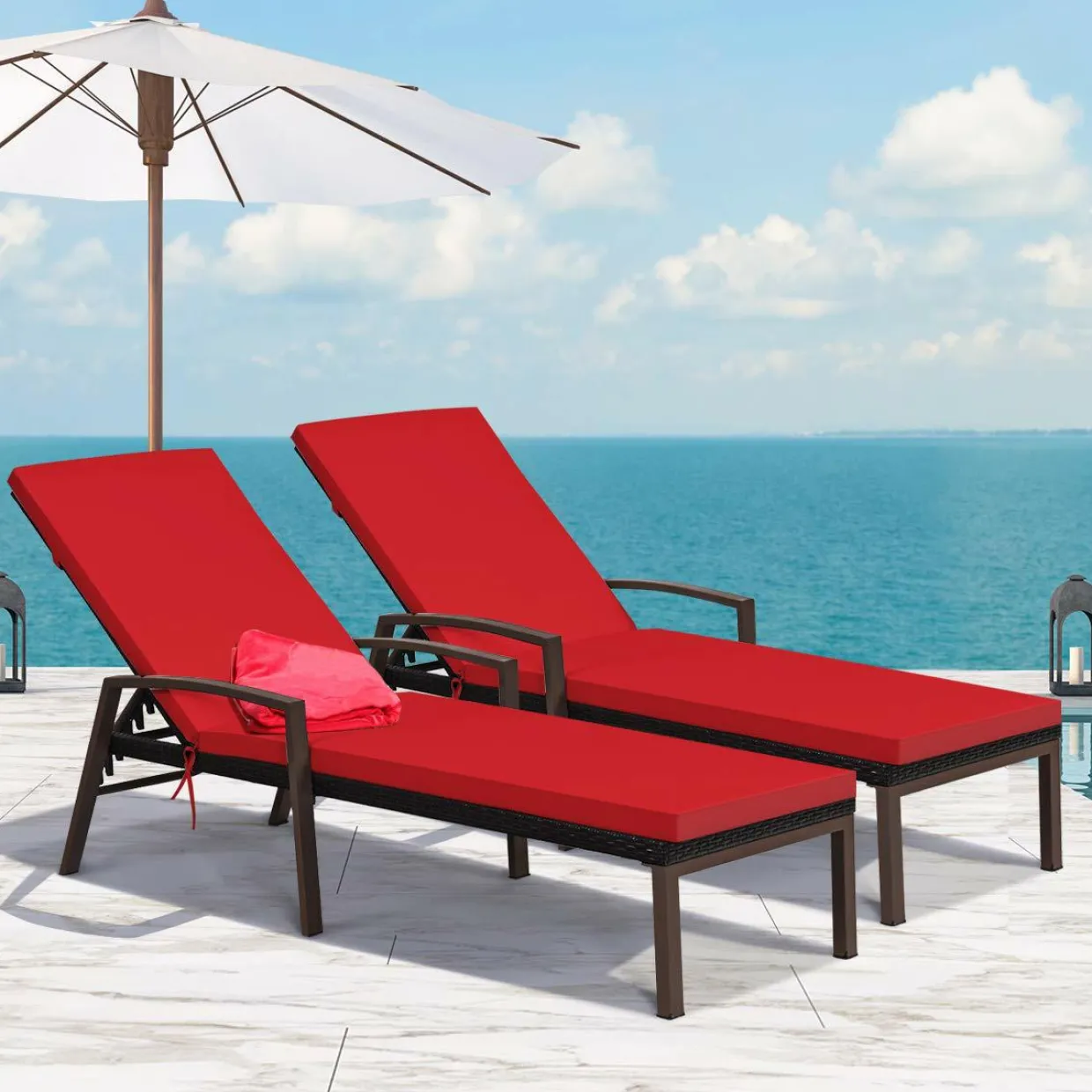 Patio Rattan Lounge Chair, Outdoor Reclining Chaise Louge with Cushion and Armrest