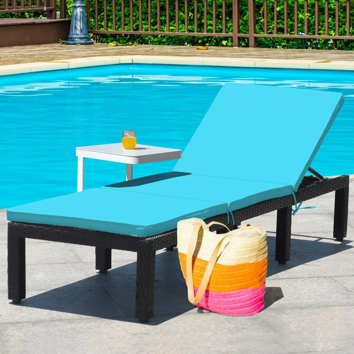 Patio Wicker Lounge Chair, Outdoor Rattan Adjustable Reclining Backrest Lounger Chair
