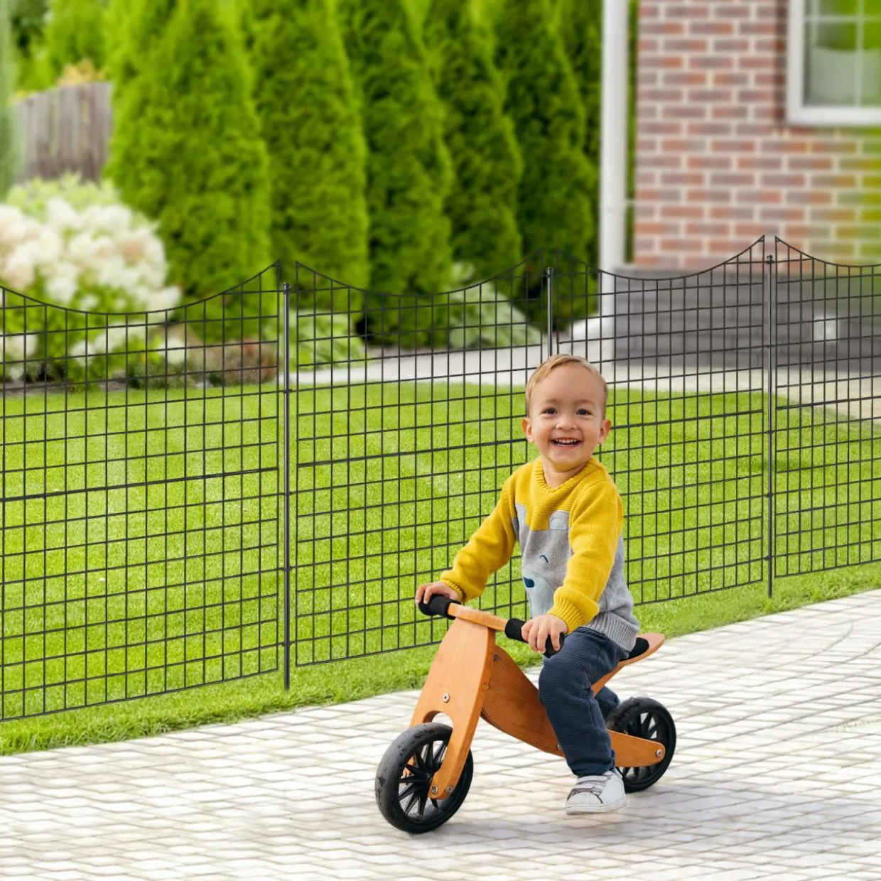 Tangkula 39 in(H) x 14.5 ft(W) Decorative Garden Fence
