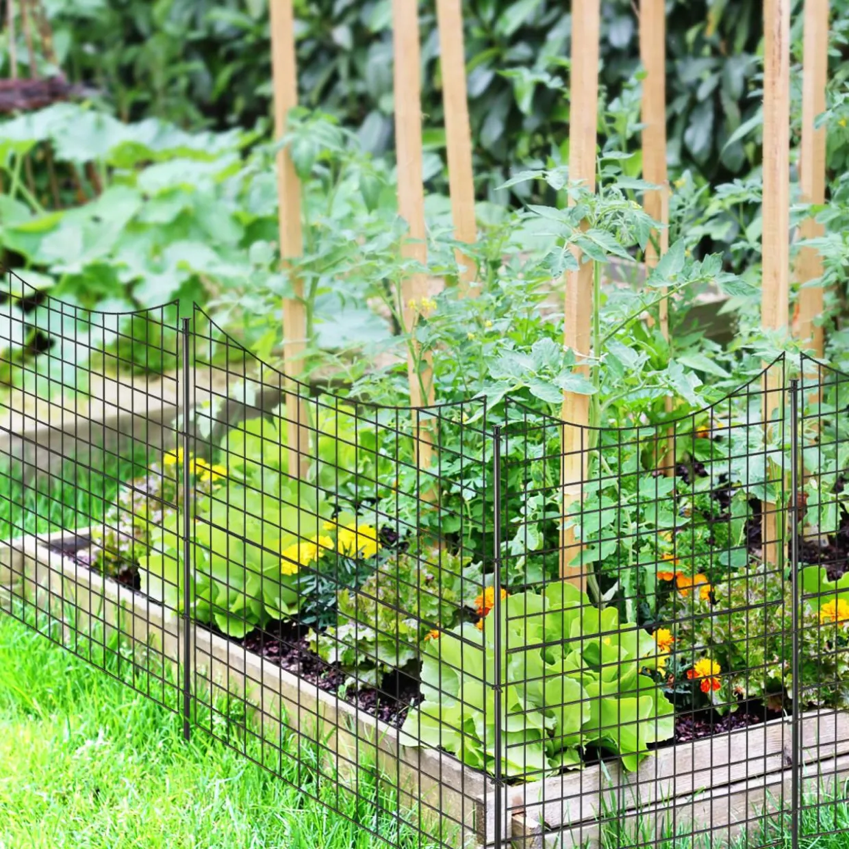 Tangkula 39 in(H) x 14.5 ft(W) Decorative Garden Fence