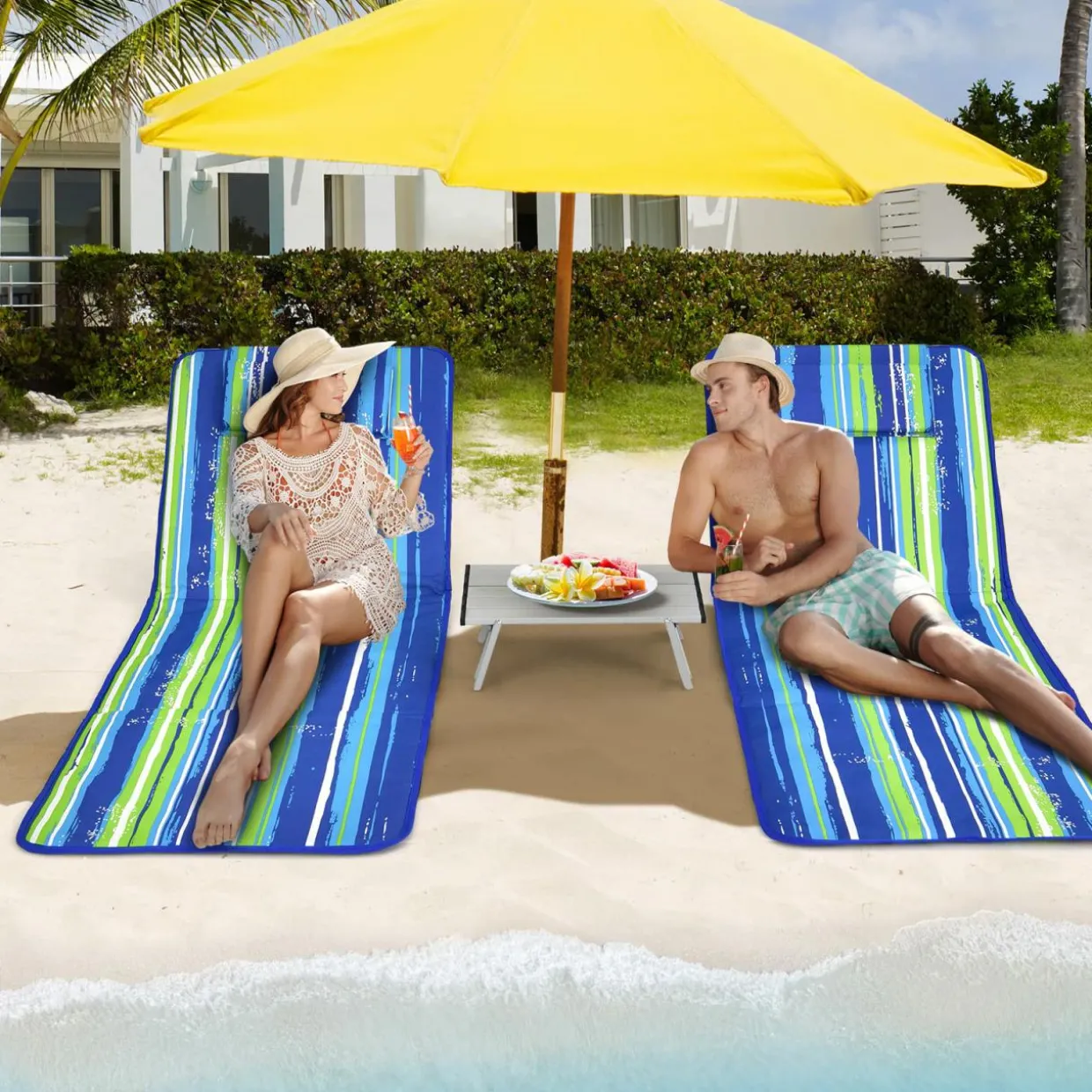 Tangkula 3 Pieces Beach Chairs for Adults, Backpack 2 Pack Beach Chairs Set with Folding Side Table