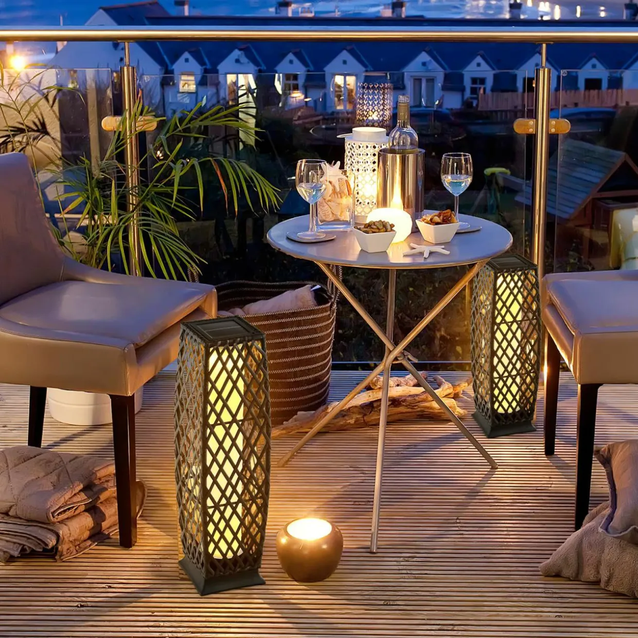 Tangkula 2 Pieces Outdoor Solar Powered Floor Lamps