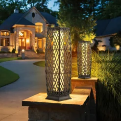 Tangkula 2 Pieces Outdoor Solar Powered Floor Lamps