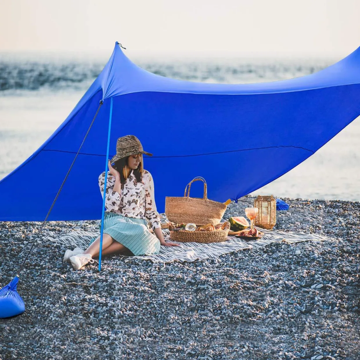 Tangkula Family Beach Sunshade, UPF50+ Sun Shade Tent with Aluminum Poles