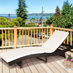 Tangkula Outdoor Folding Chaise Lounge, Rattan Patio Lounge Chair with Removable Thick Cushion, 5 Adjustable Levels