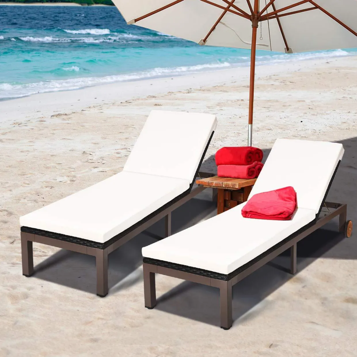 Tangkula Patio Chaise Lounge Chair, Outdoor Rattan Lounger Recliner Chair with Wheels