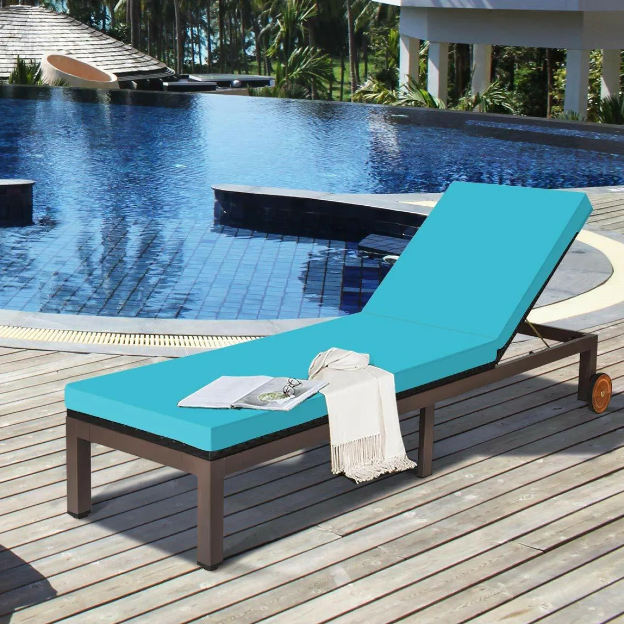 Tangkula Patio Chaise Lounge Chair, Outdoor Rattan Lounger Recliner Chair with Wheels