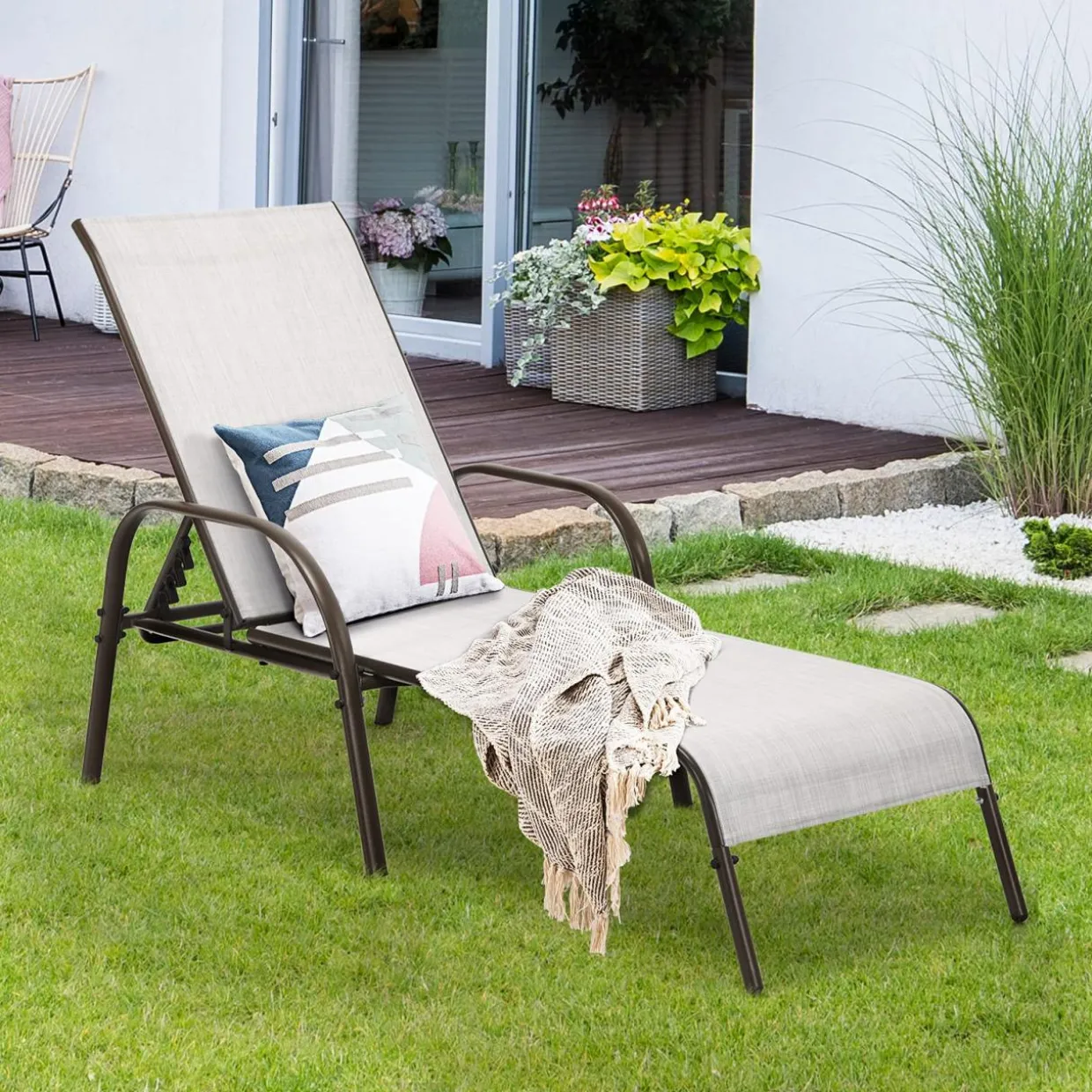 Tangkula Patio Chaise Lounge, Recliner Outdoor Lounger Chair w/Adjustable Backrest, Reclining Chair w/Heavy Duty Steel Frame