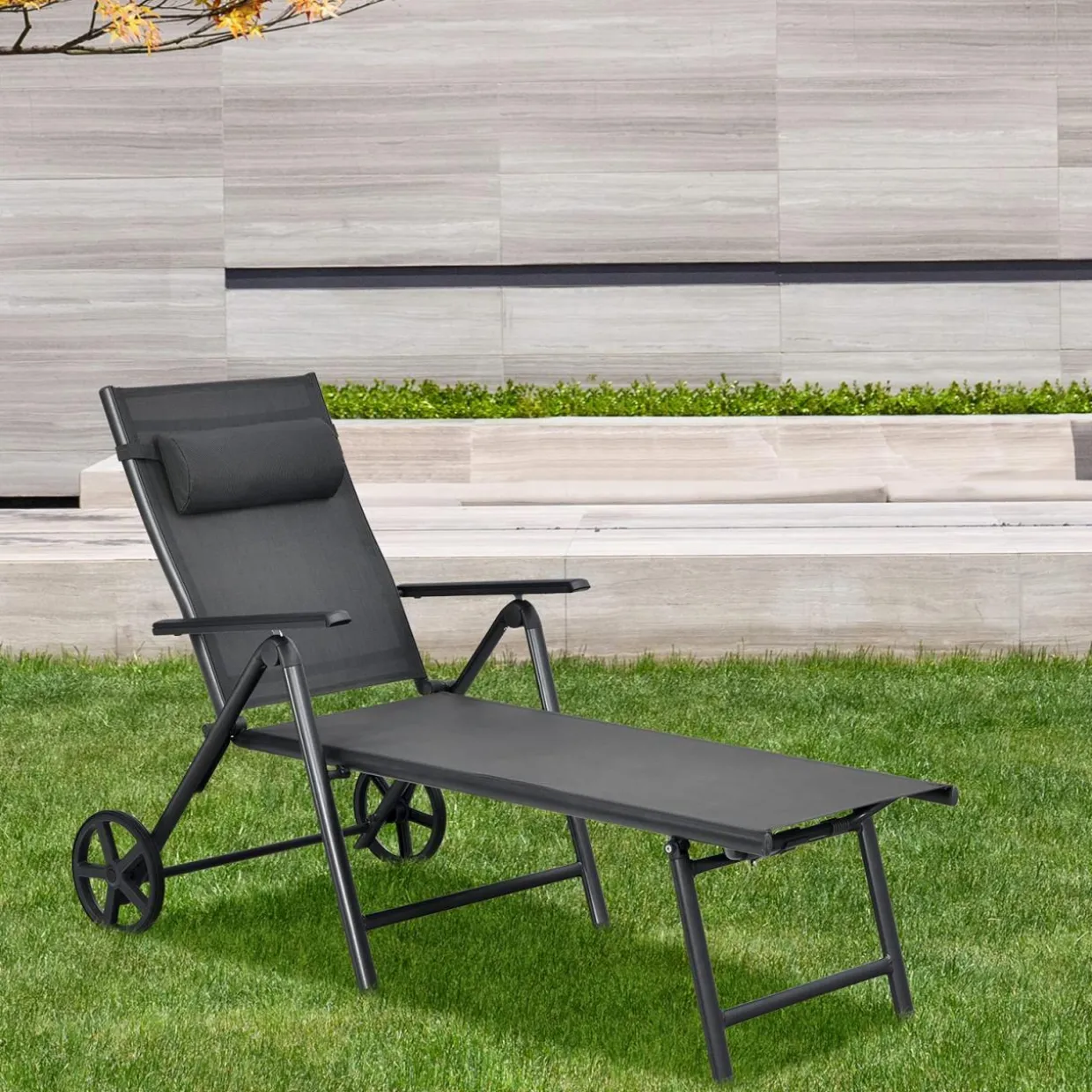 Tangkula Patio Lounge Chair w/Wheels, Outdoor Folding Chaise Lounger w/7 Adjustable Backrest Positions