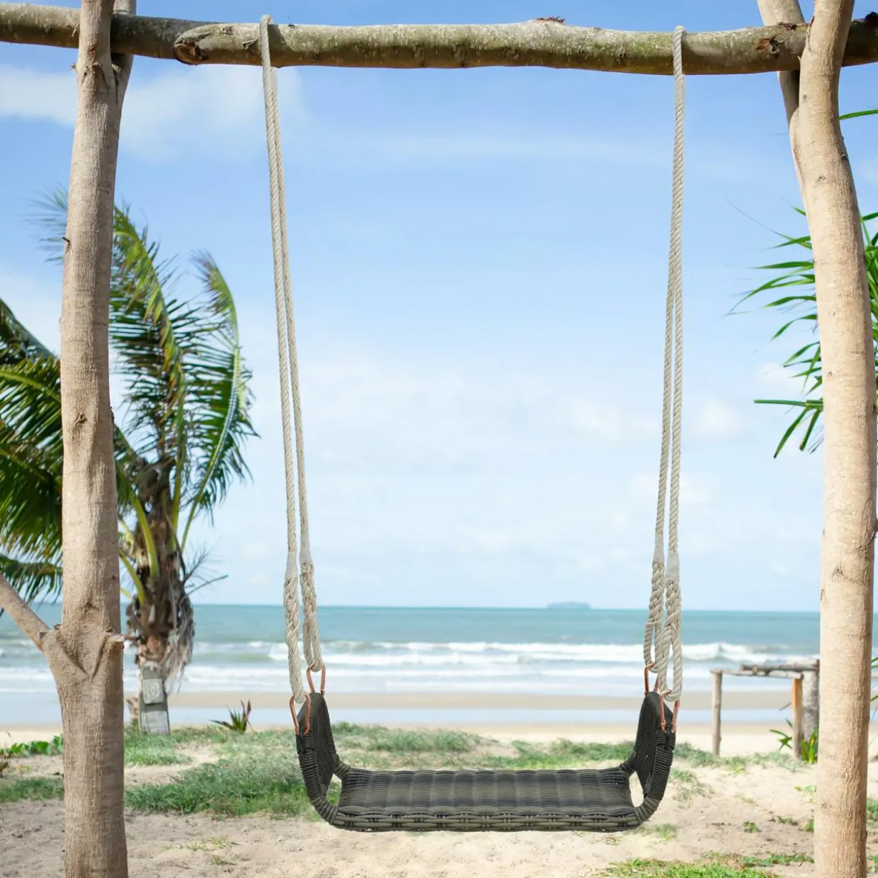 Tangkula 1-Person Rattan Porch Swing, Outdoor Single Swing Chair Bench