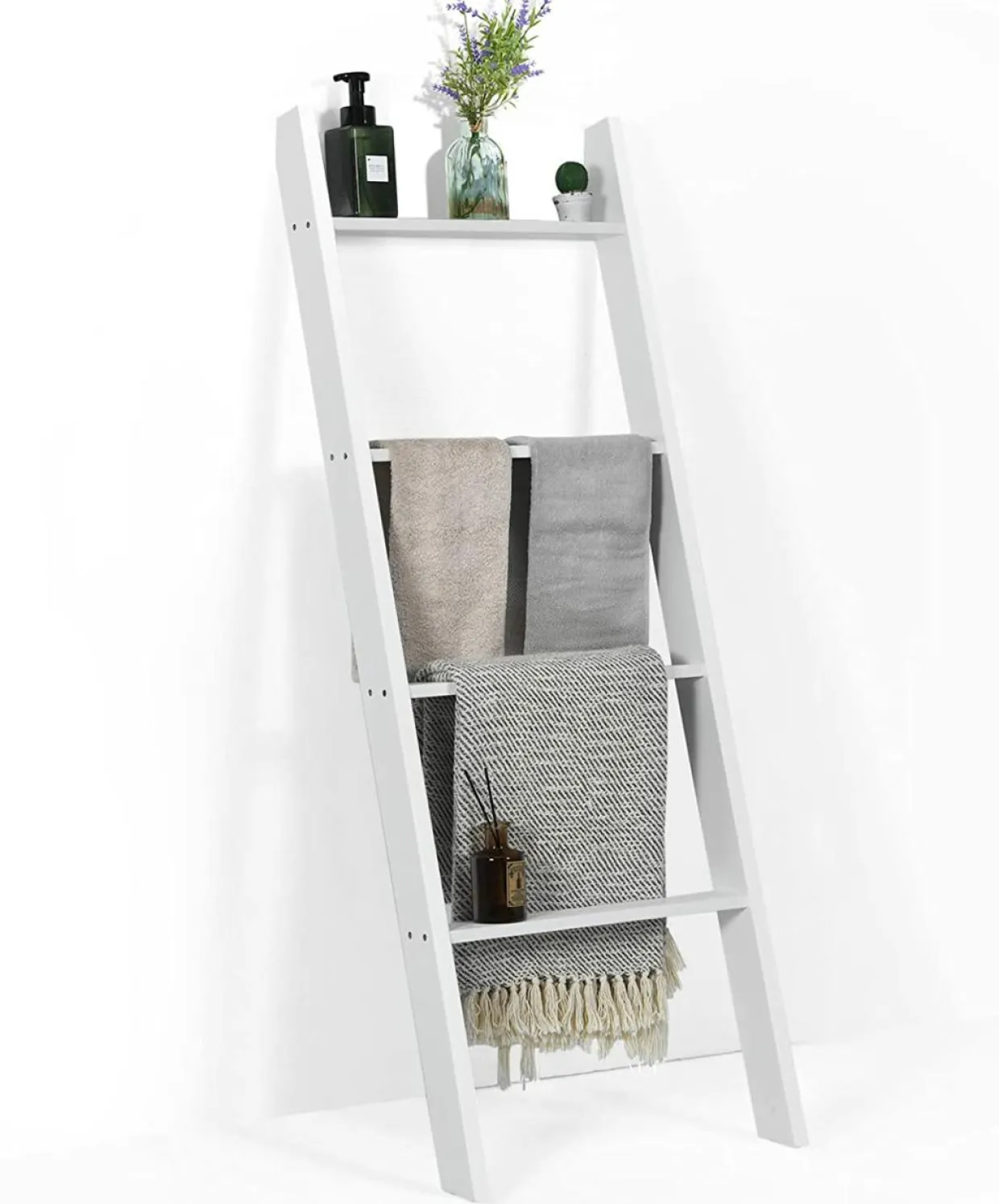 4-Tier Wooden Blanket Ladder, 4.5 ft Farmhouse Storage Rack